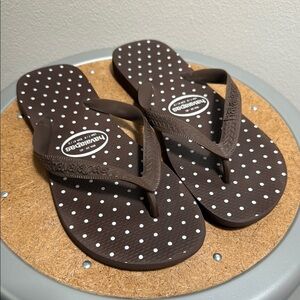 Havaianas Chocolate Brown Flip Flops with White Dots